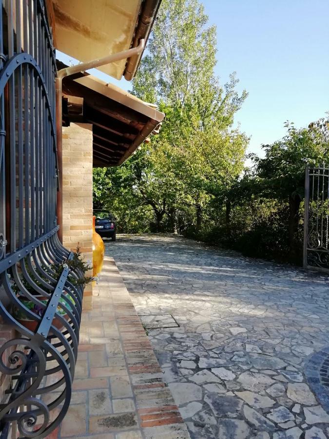 Luci Sui Monti Bed & Breakfast Sarnano Eksteriør bilde